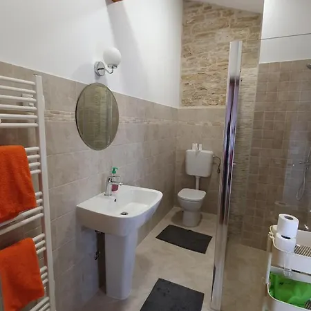 Han/Misafirhane Casa Dei Boscarini 4*